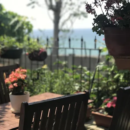 Lägenhet Holiday Bakirkoy Ii *