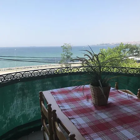 Holiday Bakirkoy Ii Lägenhet